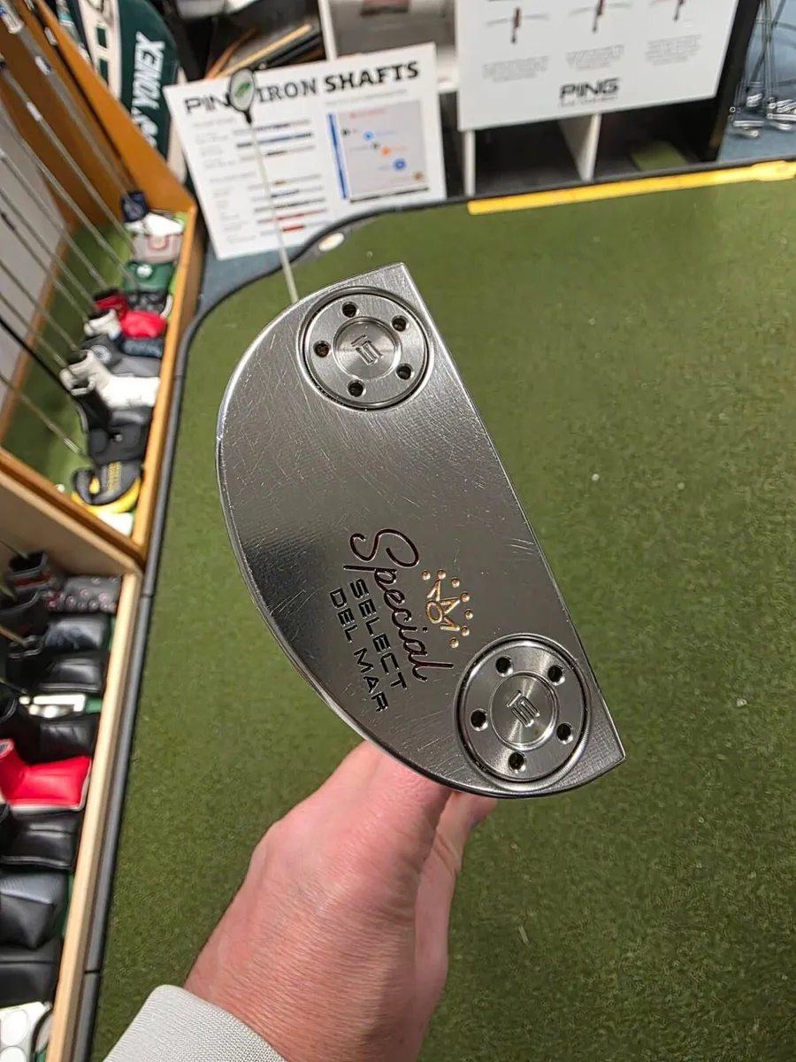 Scotty Cameron Special Select Del Mar Putter - Image 1
