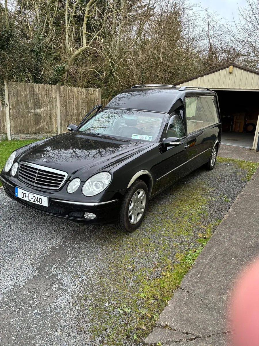 **2007 Mercedes Hearse 1.9 Petrol ** - Image 1