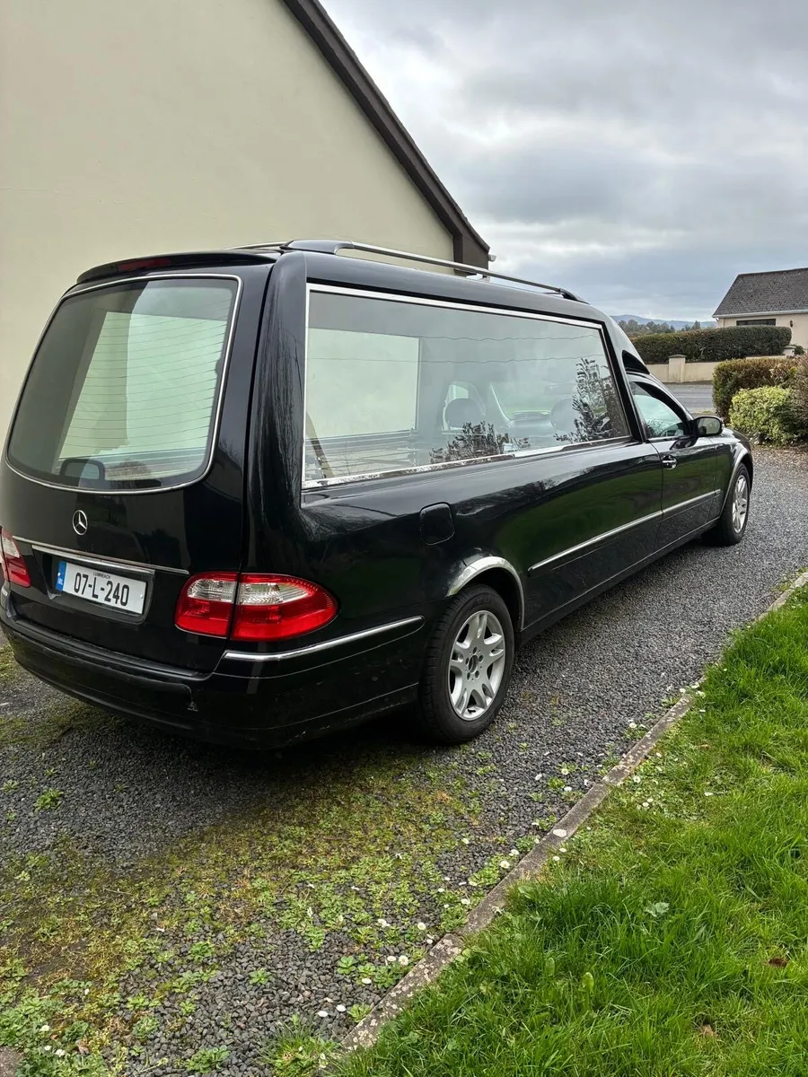 **2007 Mercedes Hearse 1.9 Petrol ** - Image 3