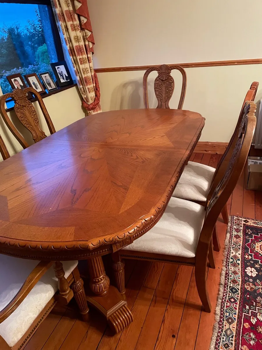 Table and Chairs - Image 1
