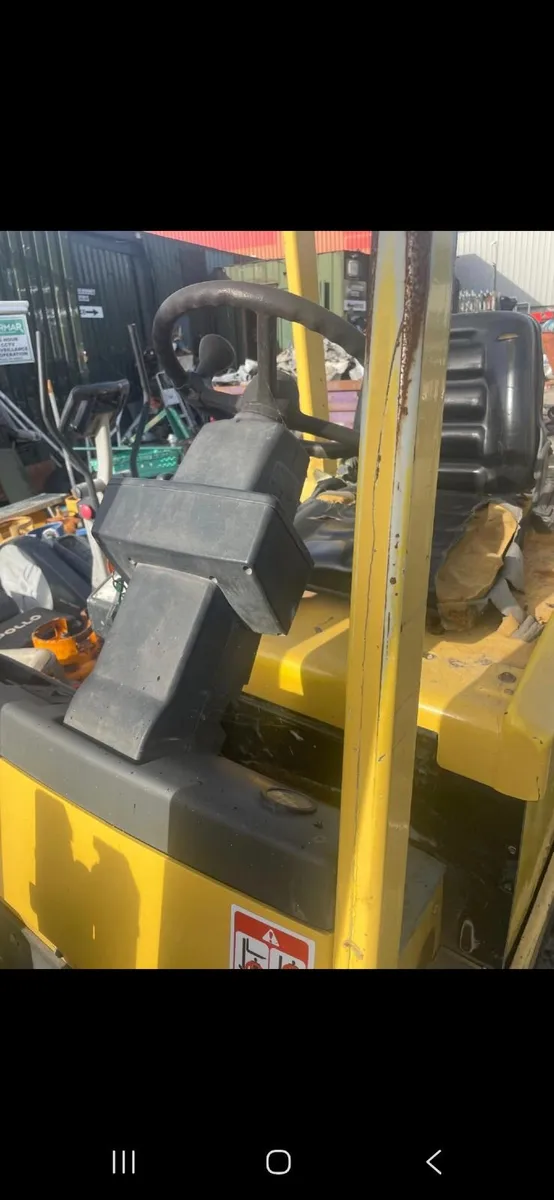 Hyster electric forklift - Image 1