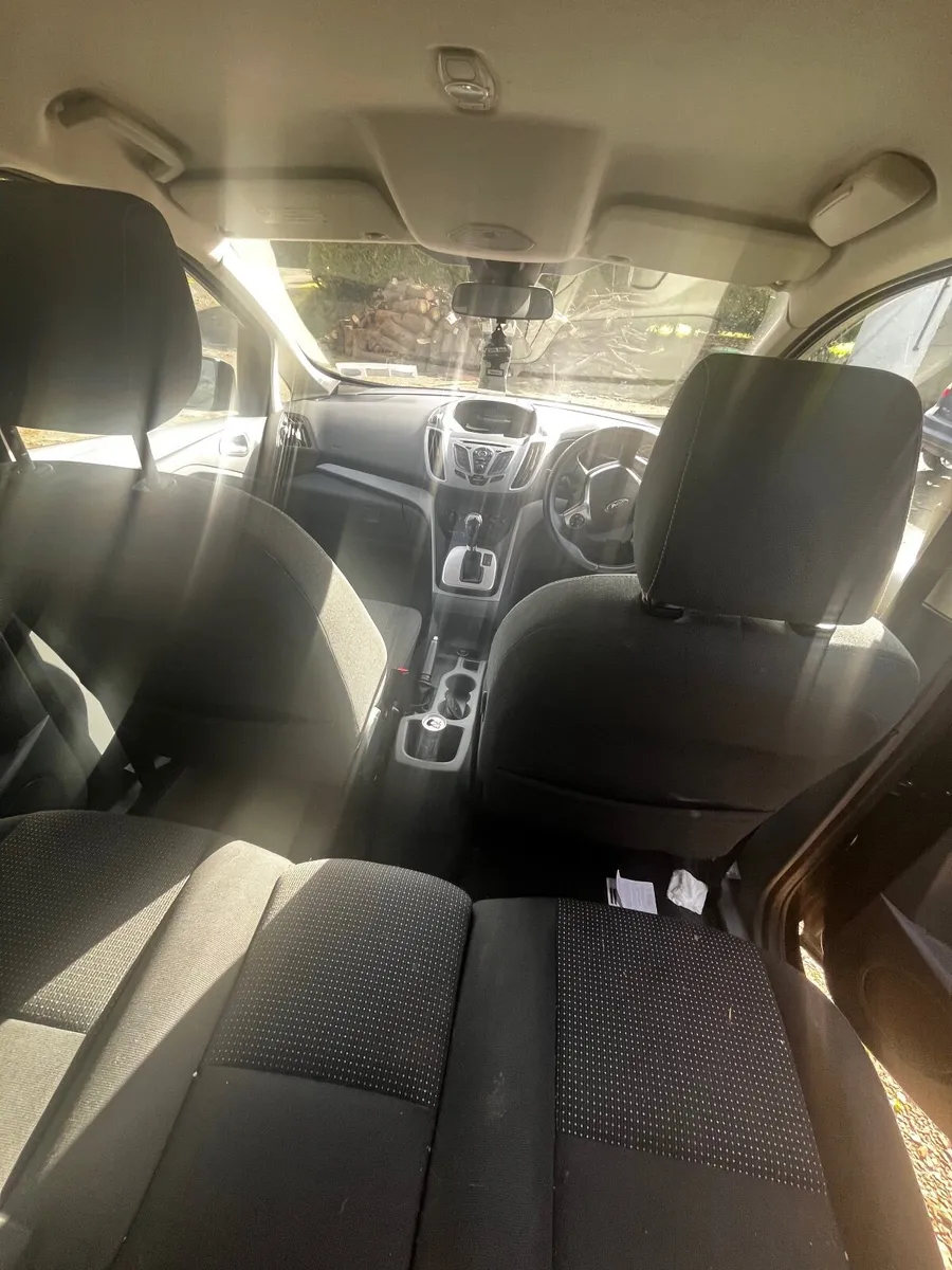 2014 C-max for breaking or repair - Image 4