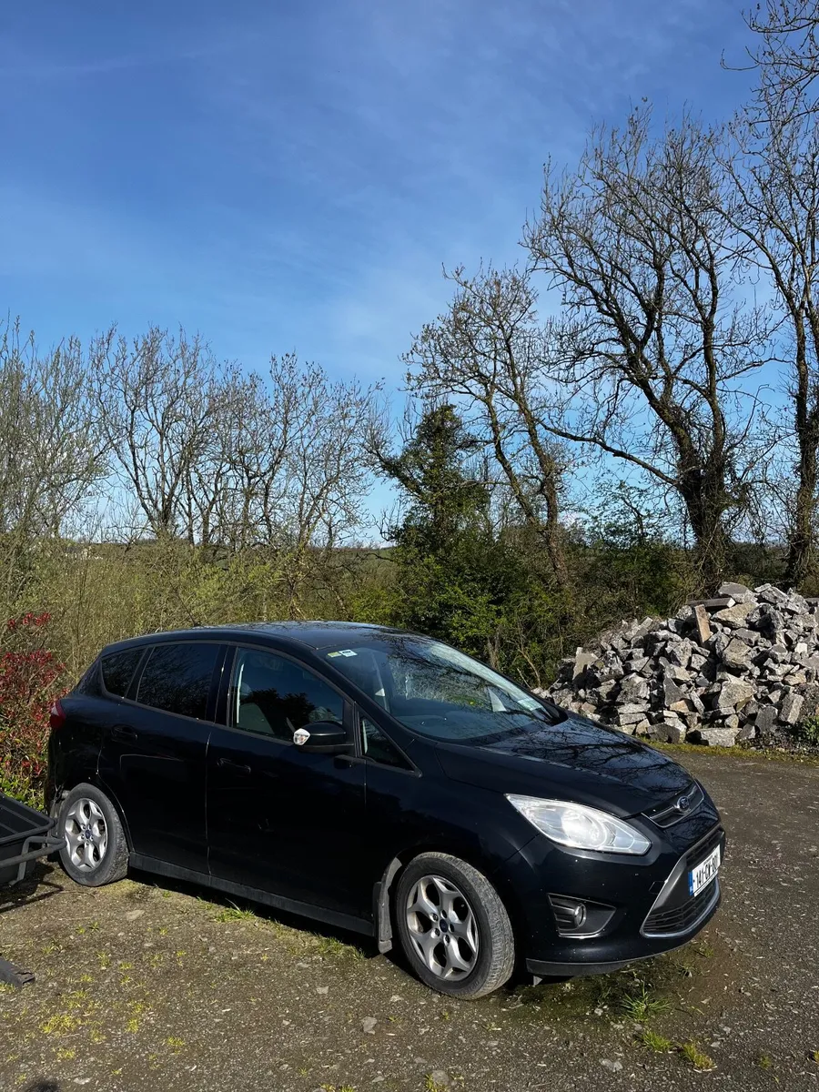 2014 C-max for breaking or repair - Image 1