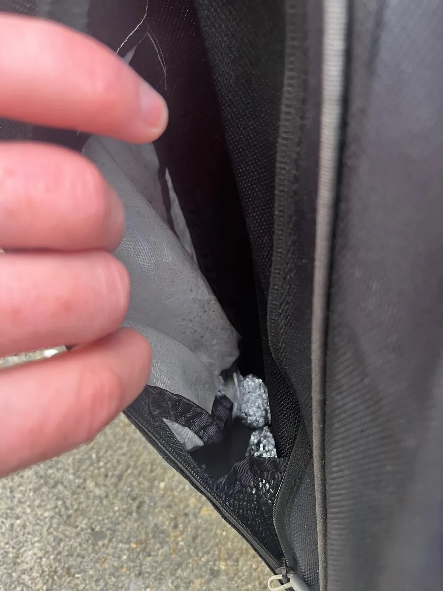 Nike Golf Carry Bag - Image 1