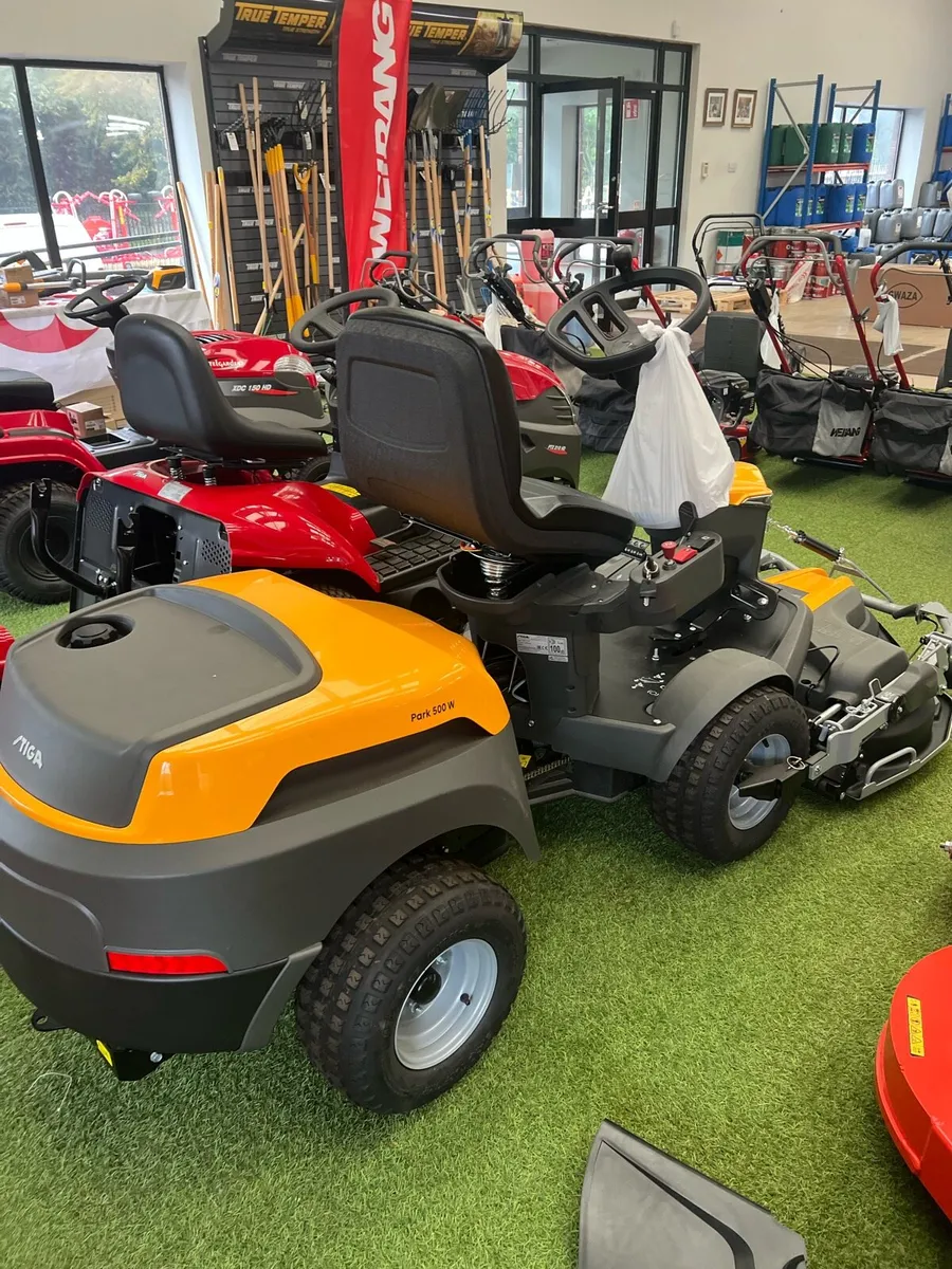 STIGA PARK 500 OUTFRONT MOWER - Image 3