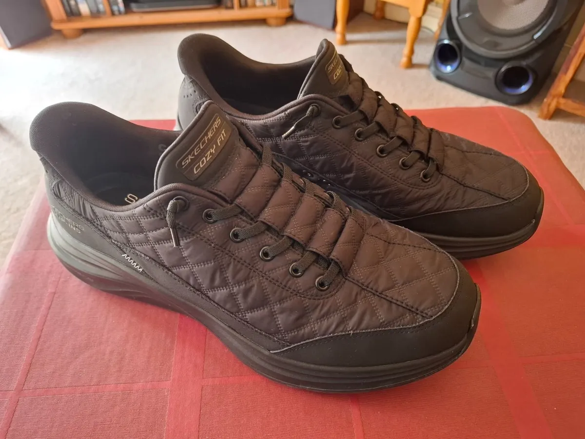 Skechers Slip-ins Cozy Fit Size 10uk - As New - Image 4