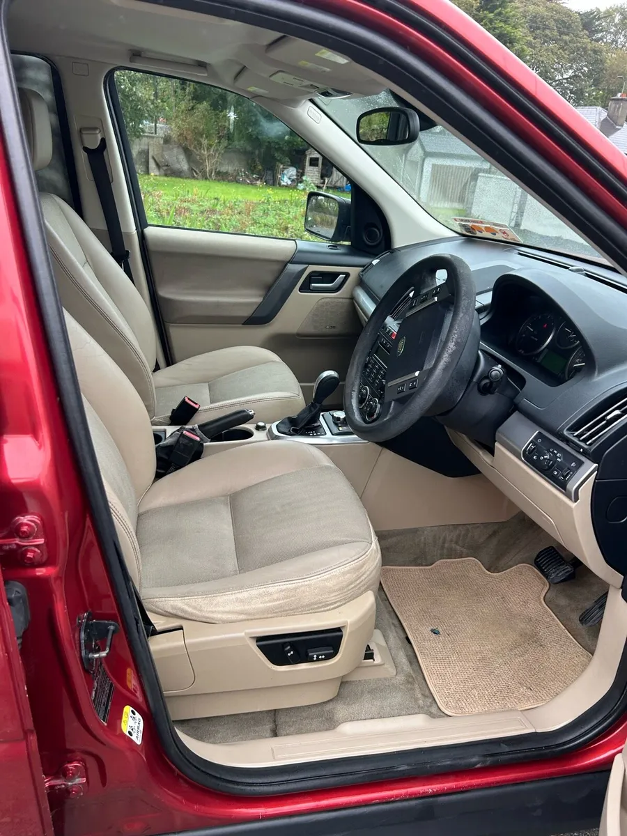 ‘09 Freelander TD4 Auto, DOE 9/27 , low mileage - Image 4