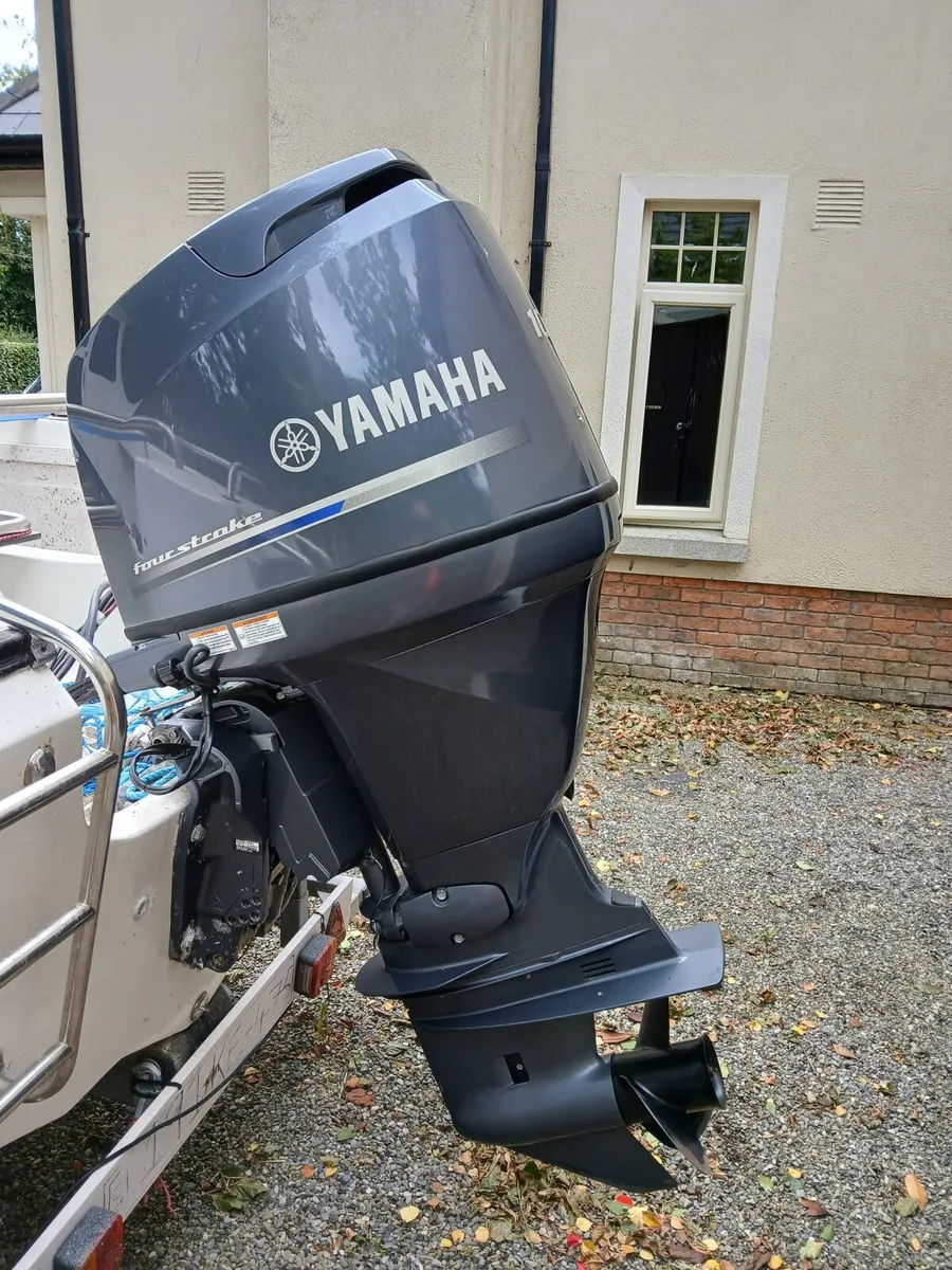 Yamaha outboard engine 100 hp - Image 3