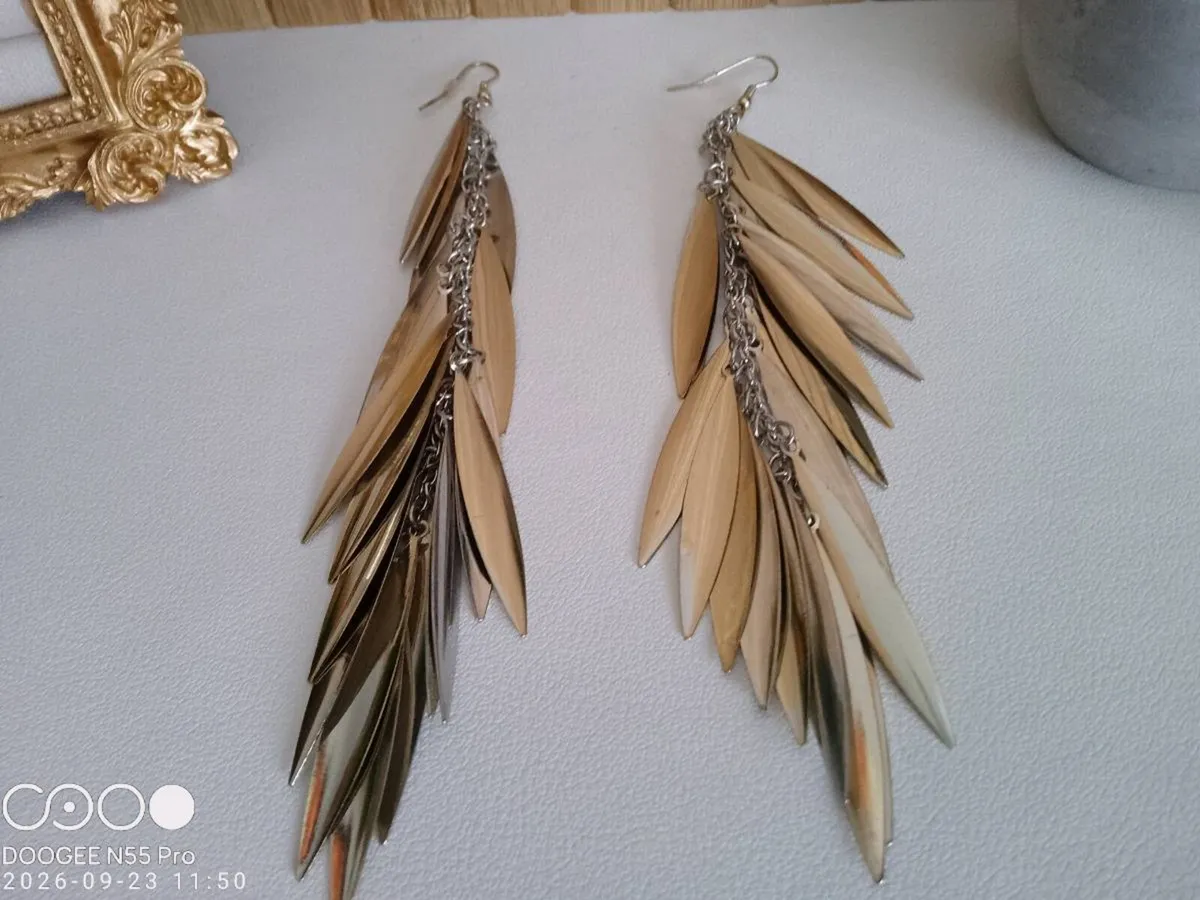 Women's Vintage Style Earrings - Image 2