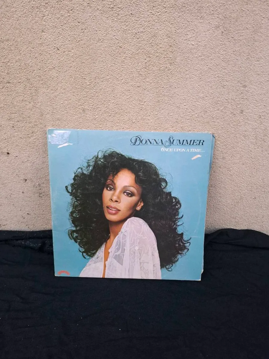 Double lp vinyl donna summers - Image 1