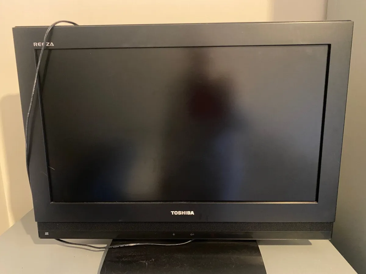 Toshiba Television - Image 2