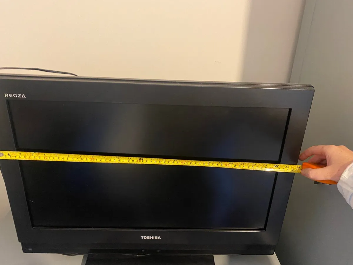 Toshiba Television - Image 3