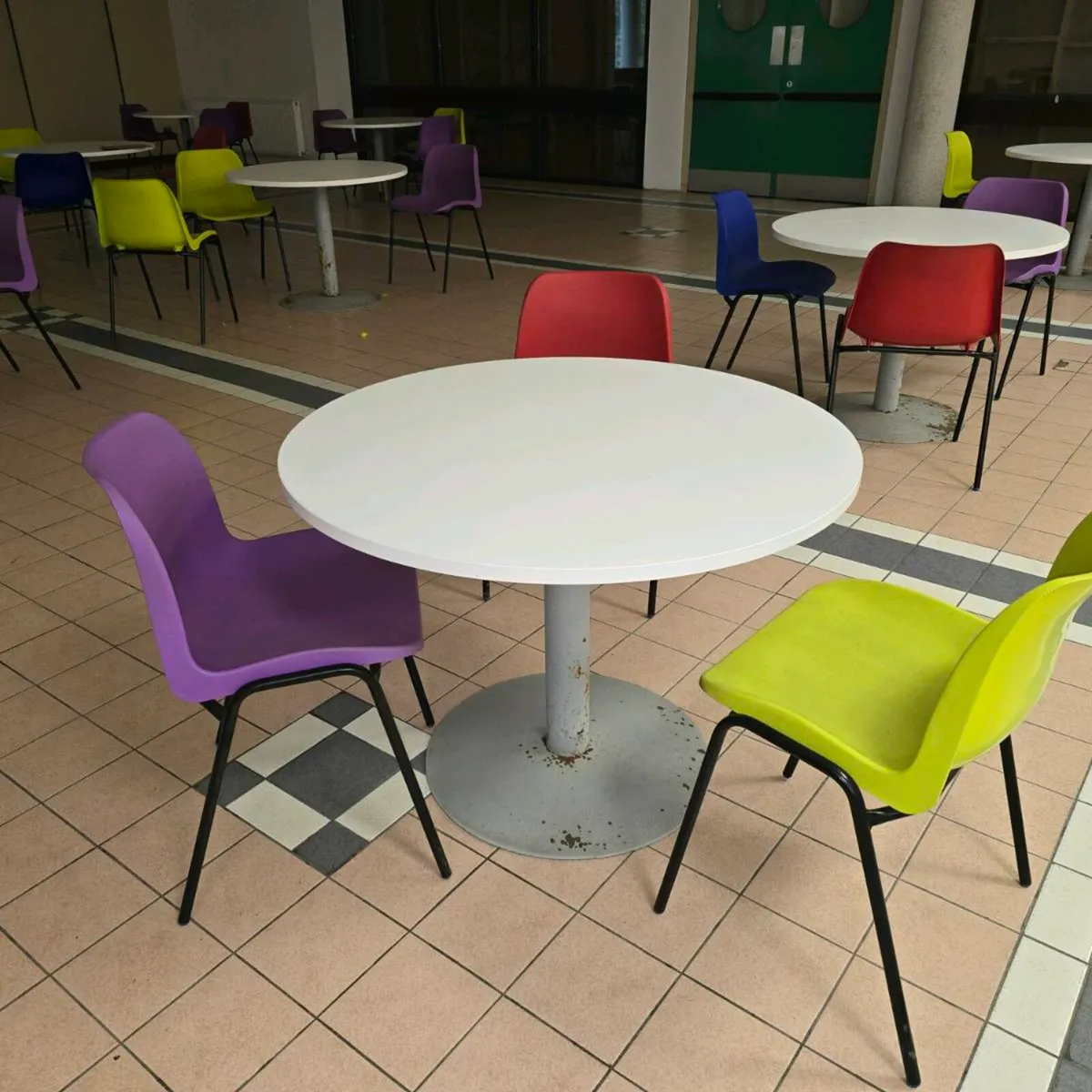Canteen furniture - Image 4