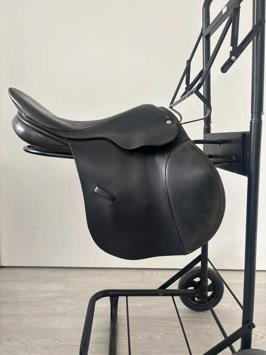 Berney Bros GP Saddle - Image 2