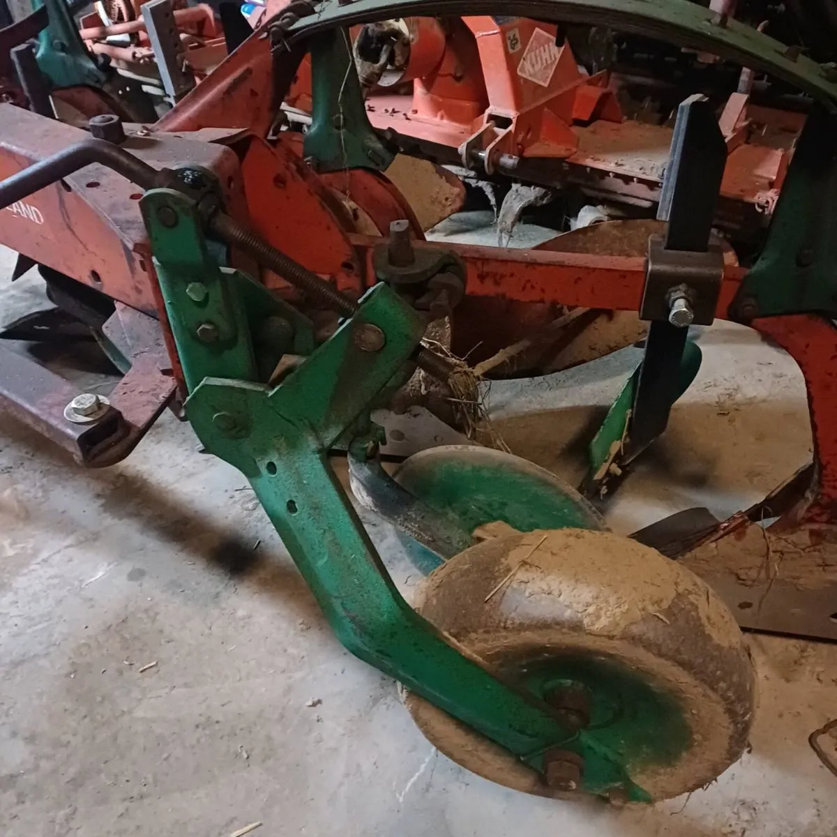Kverneland 3 furrow vari width plough - Image 3
