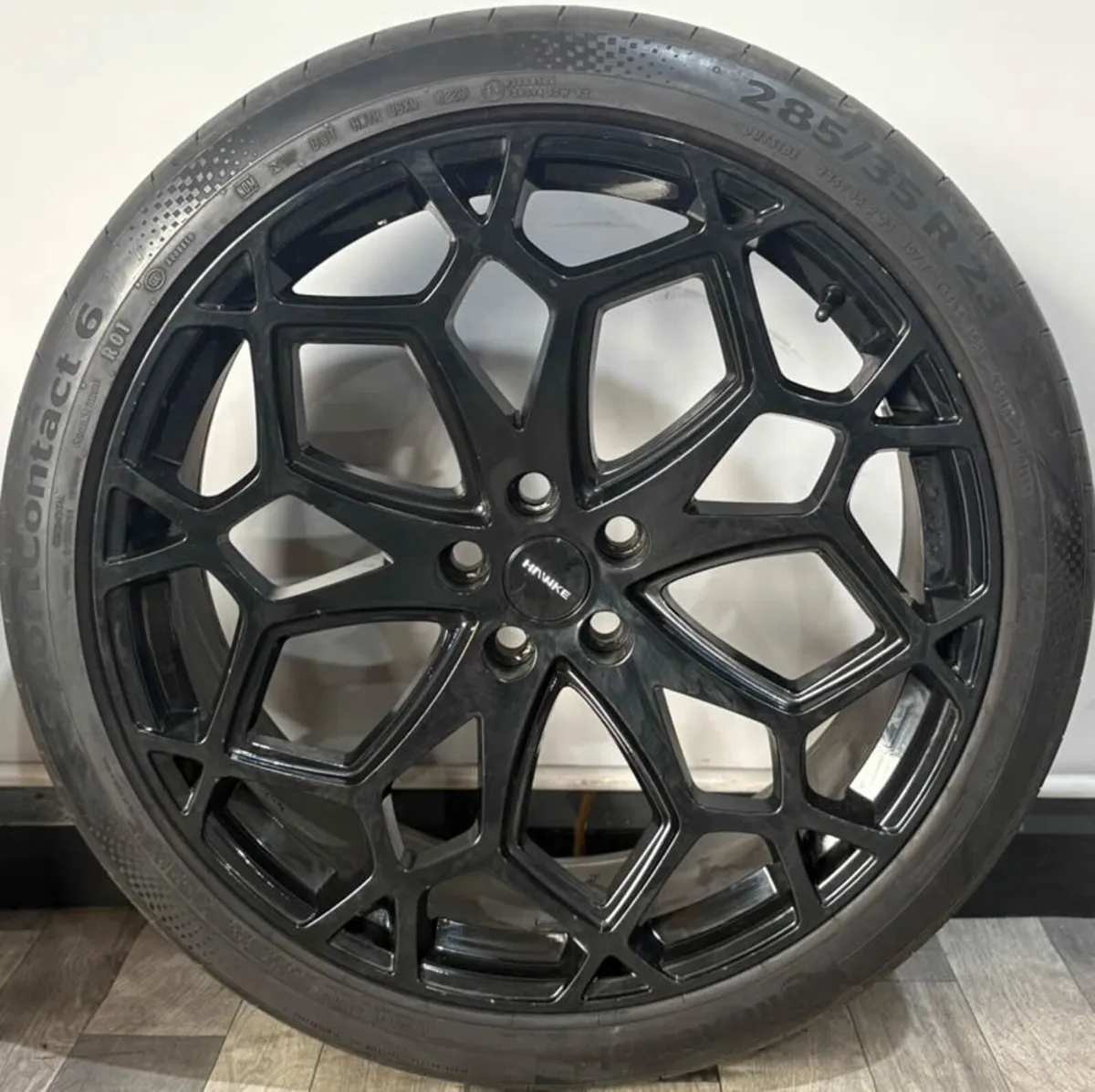 23" HAWKE ASTRID ALLOYS & TYRES RANGE ROVER SPORT - Image 4