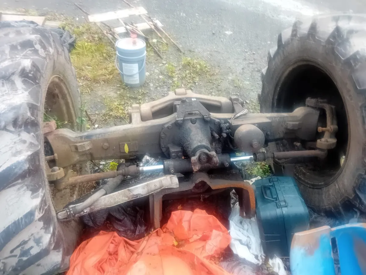 Crashed tractor - Image 2