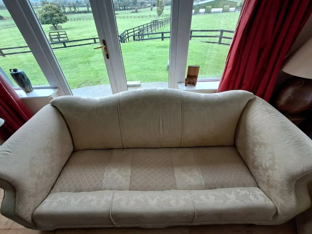 3 seater sofa. - Image 3