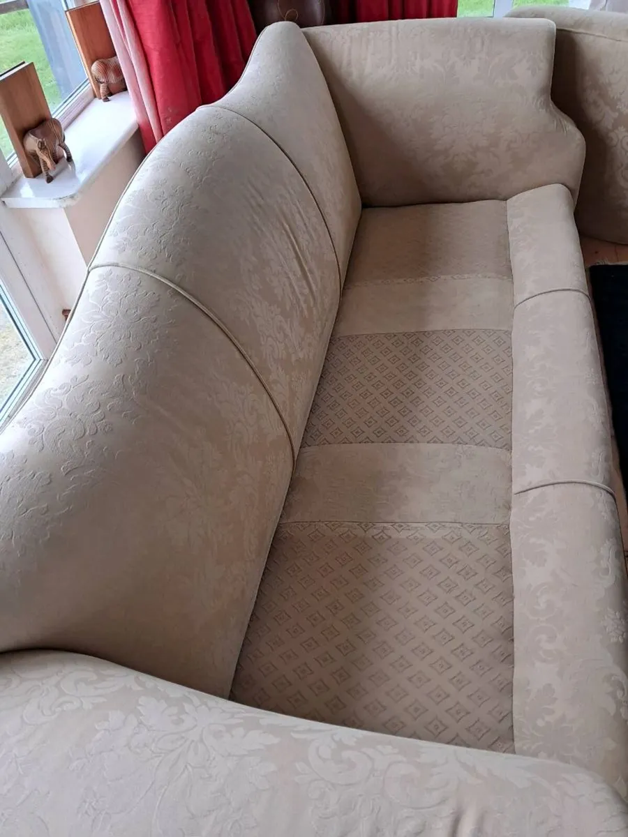 3 seater sofa. - Image 4