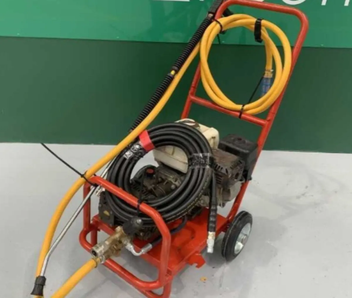 Honda power washer - Image 1