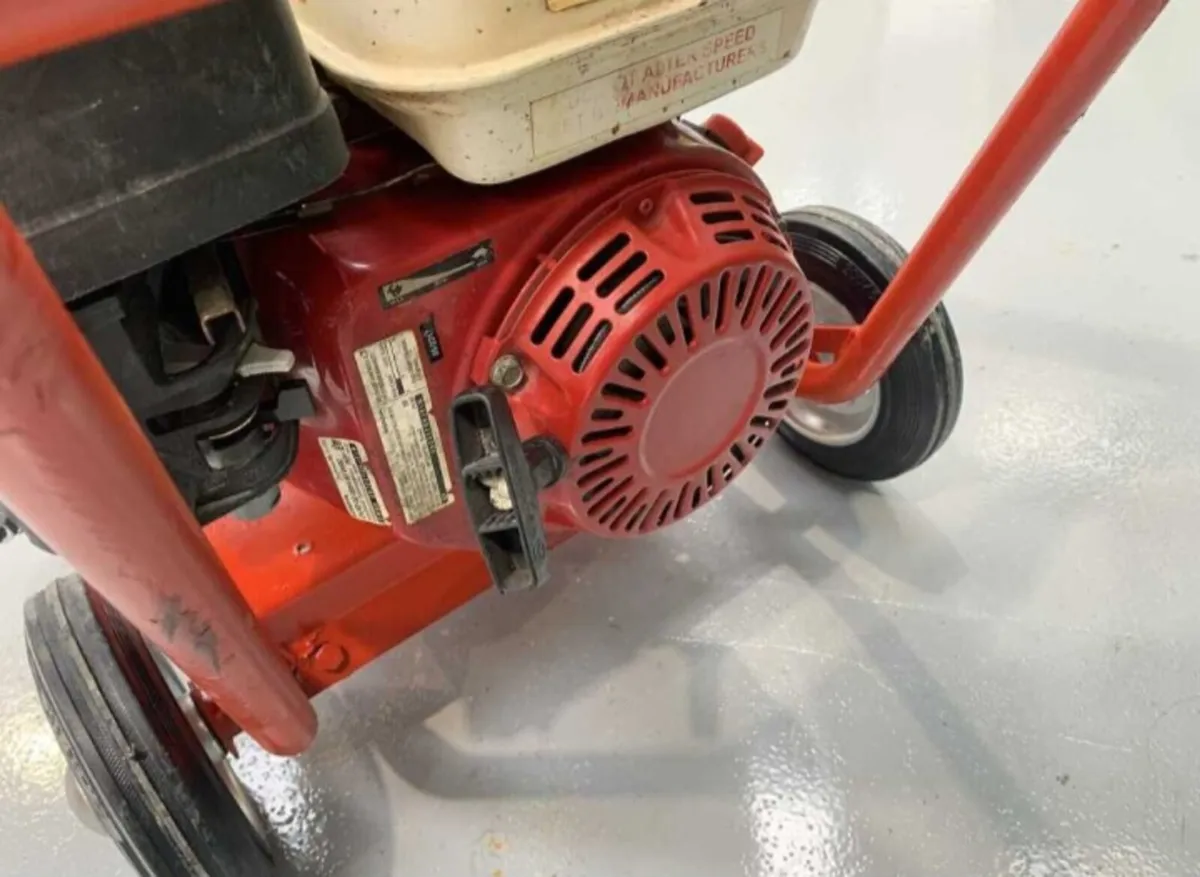 Honda power washer - Image 2