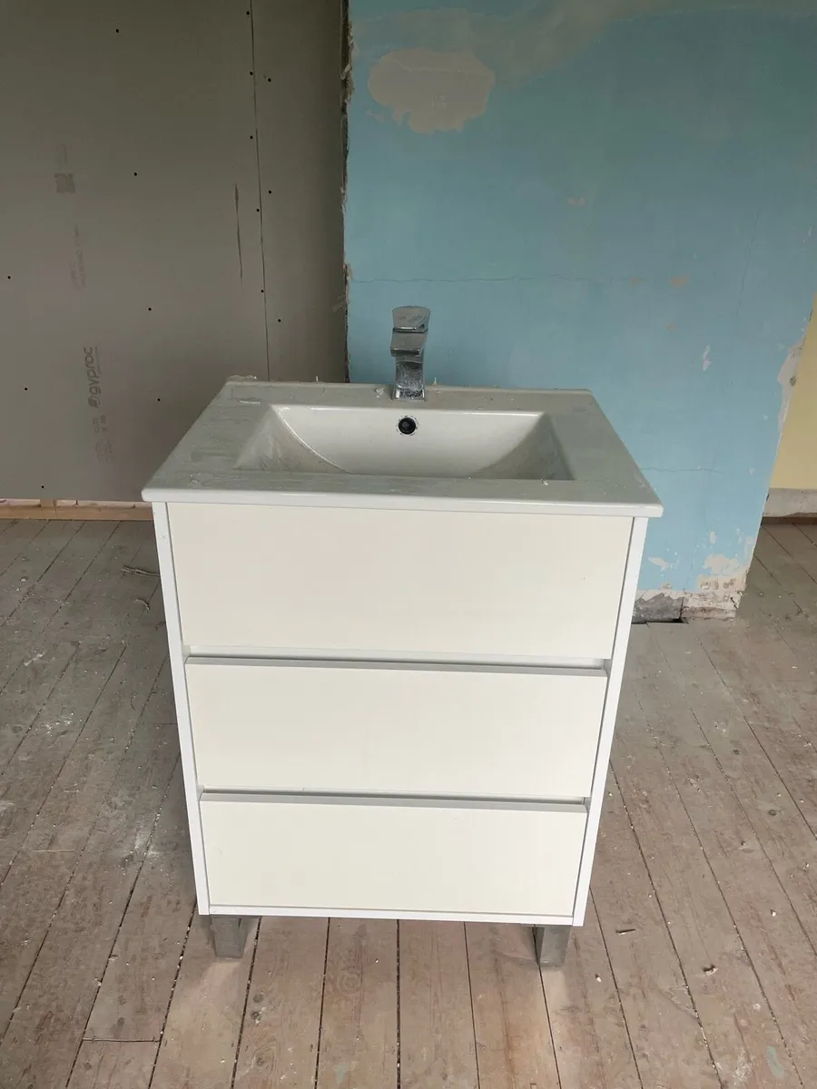 Vanity Unit - Image 1