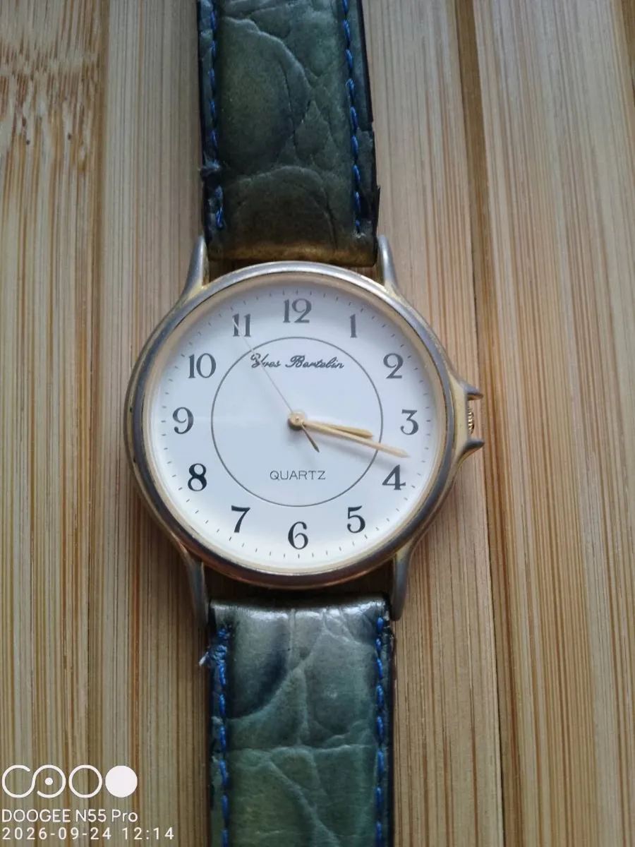 Women's Watch - Image 2