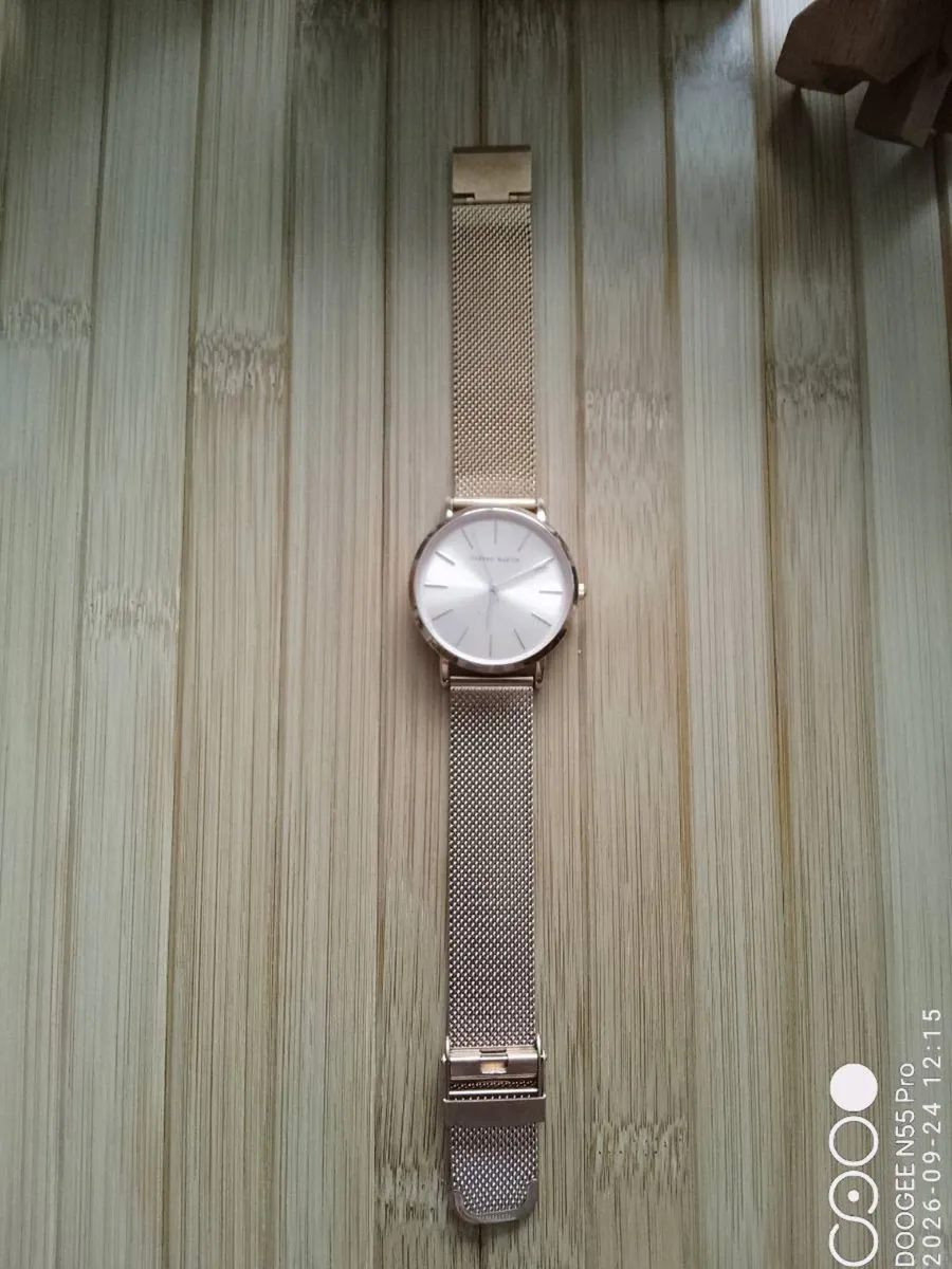 Women's Watch - Image 4