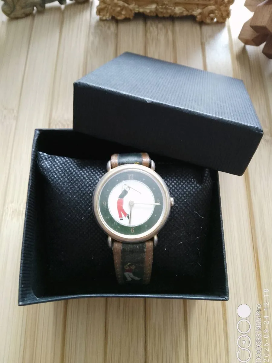 Women's Vintage Watch - Image 1