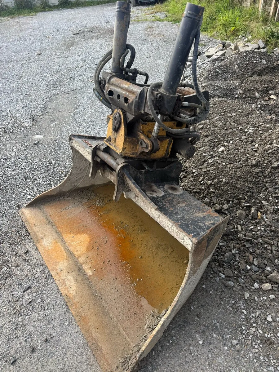 Engcon s50 65mm pins - Image 1