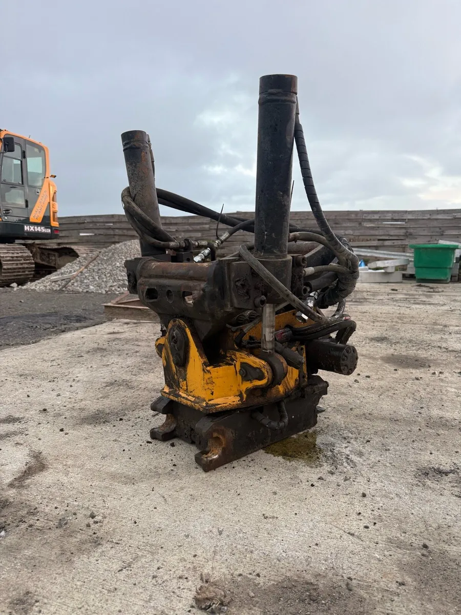 Engcon s50 65mm pins - Image 3