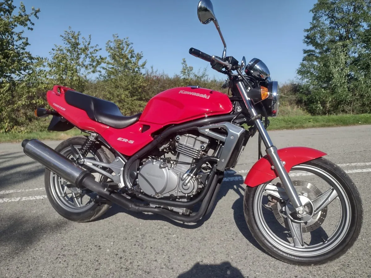 Kawasaki ER5 - mint  - 13327  miles 1 owner - Image 2