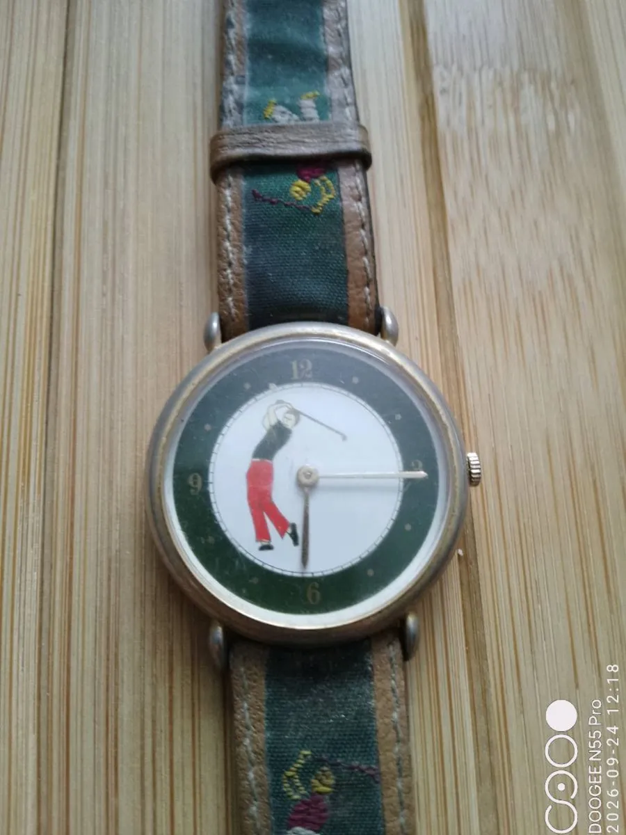 Women's Vintage Watch - Image 2