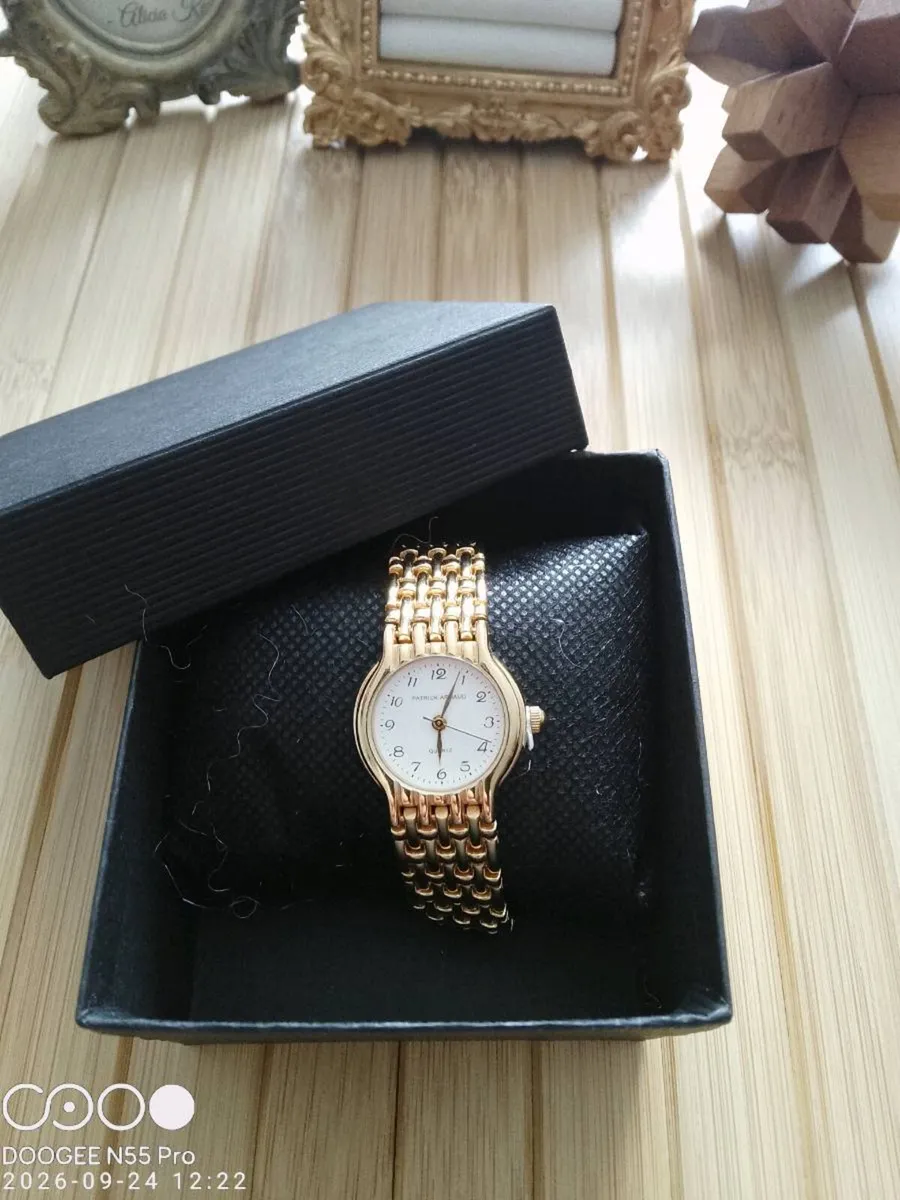 Women's Watch - Image 1