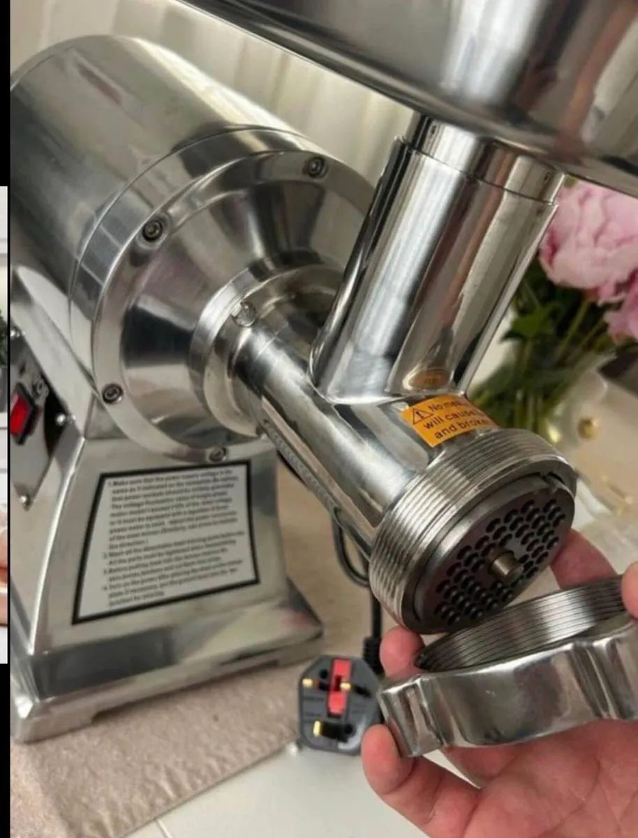 New meat mincer machine commercial 1100w - Image 4