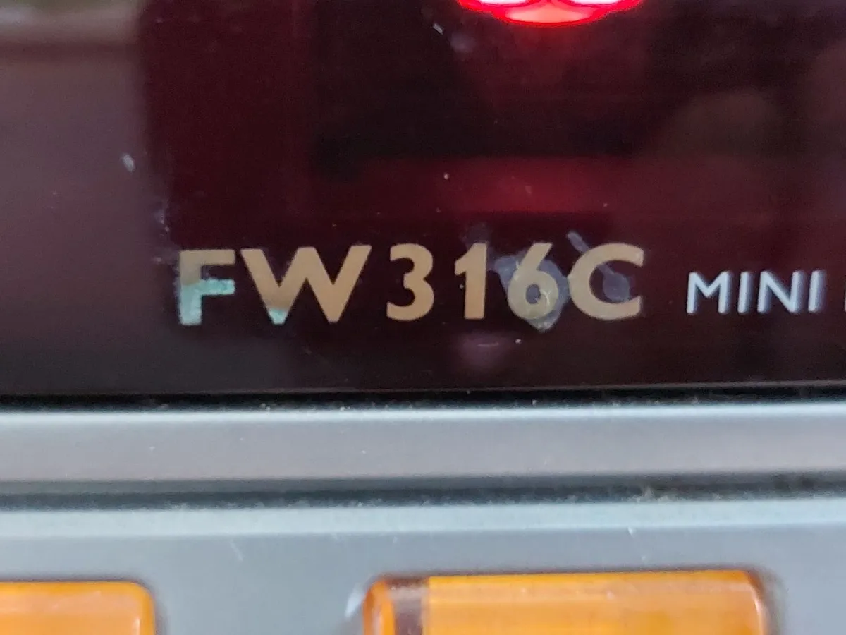 Philips Music System, Model FW316C22 - Image 2