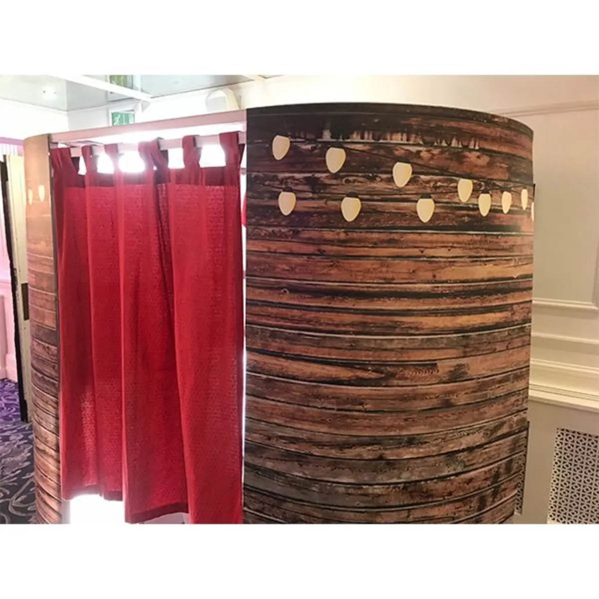 Fairy Light Rustic Photo Booth Hire - Image 4