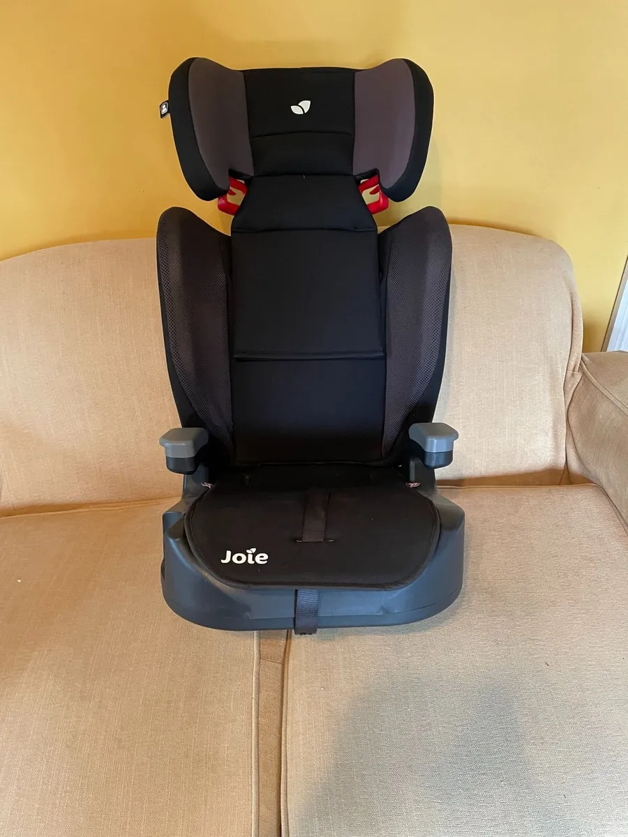Childs car seat. - Image 1