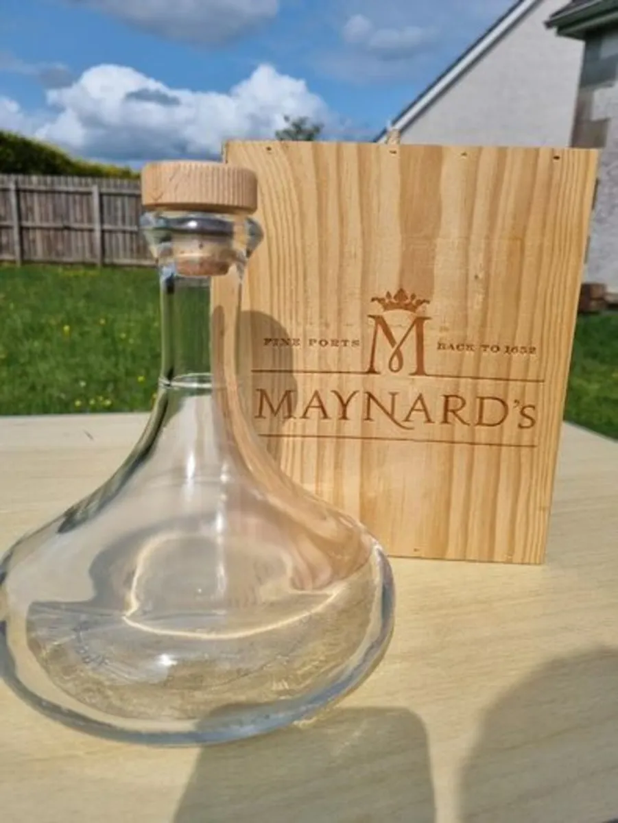 Maynards 30 Y.O. Decanter - Image 3