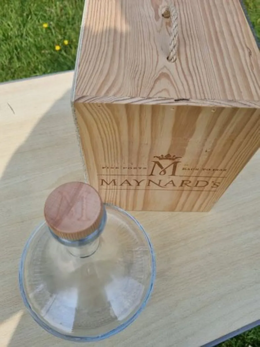 Maynards 30 Y.O. Decanter - Image 4