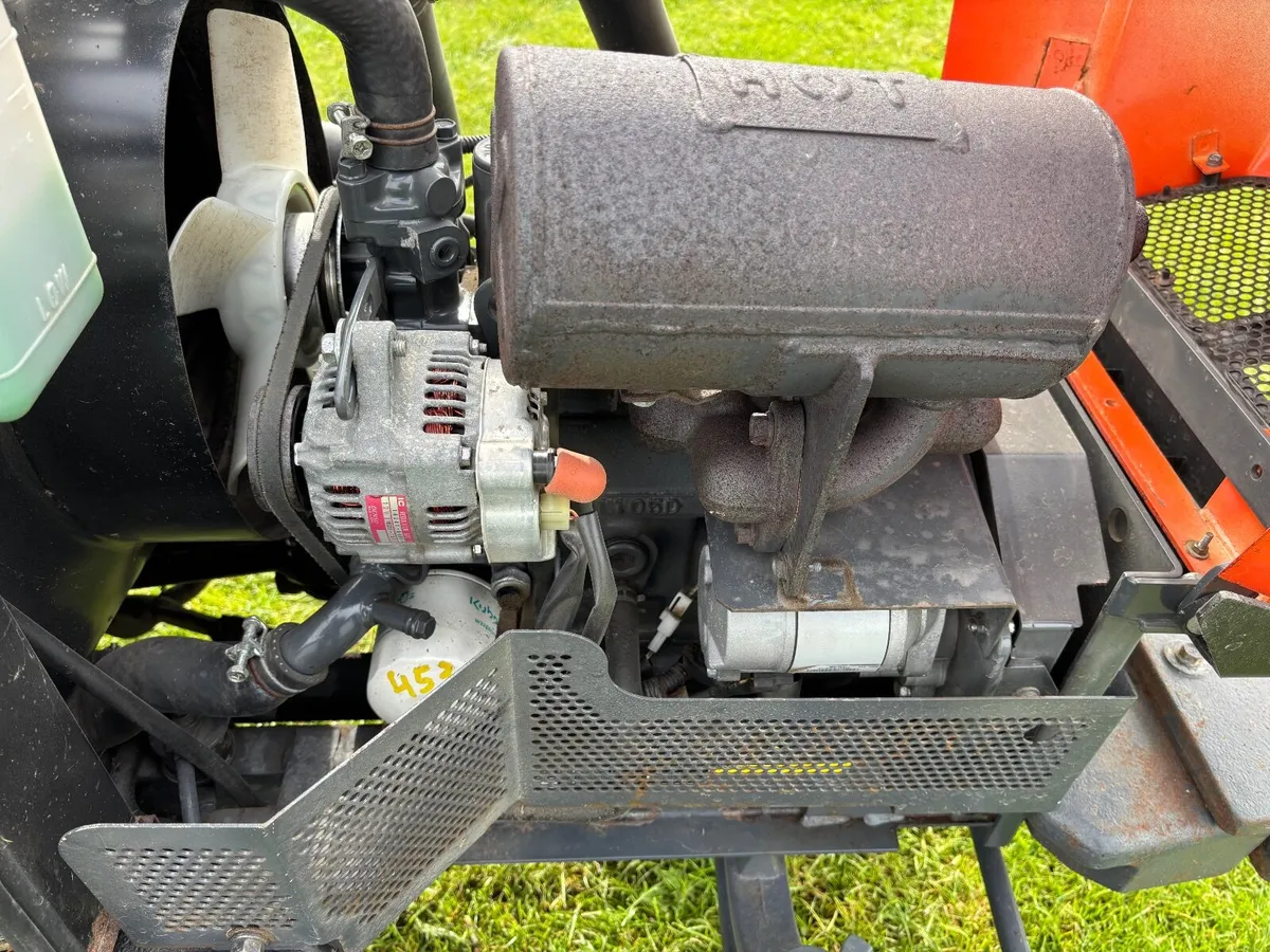 Kubota front mower F2890 2020 - Image 4