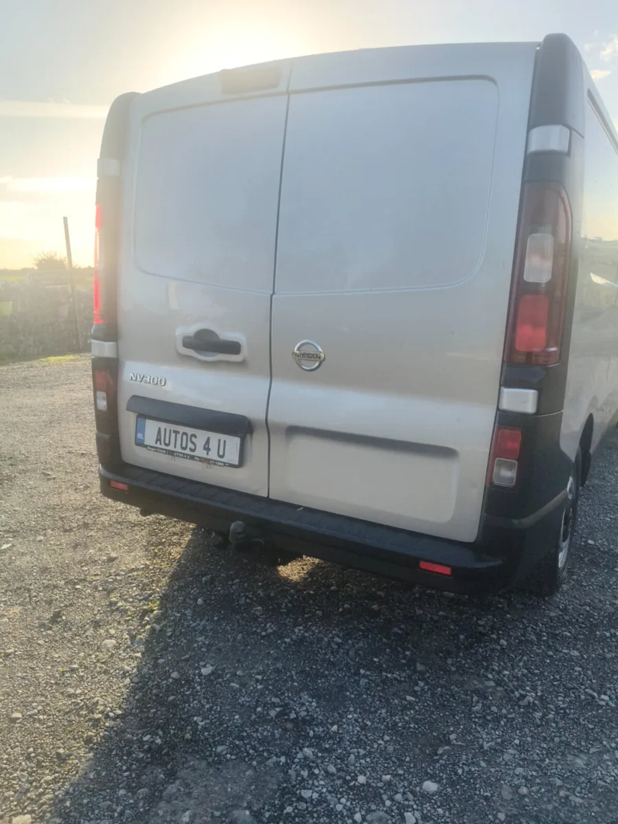2020 Nissan NV300 LWB 2.0L - Image 4