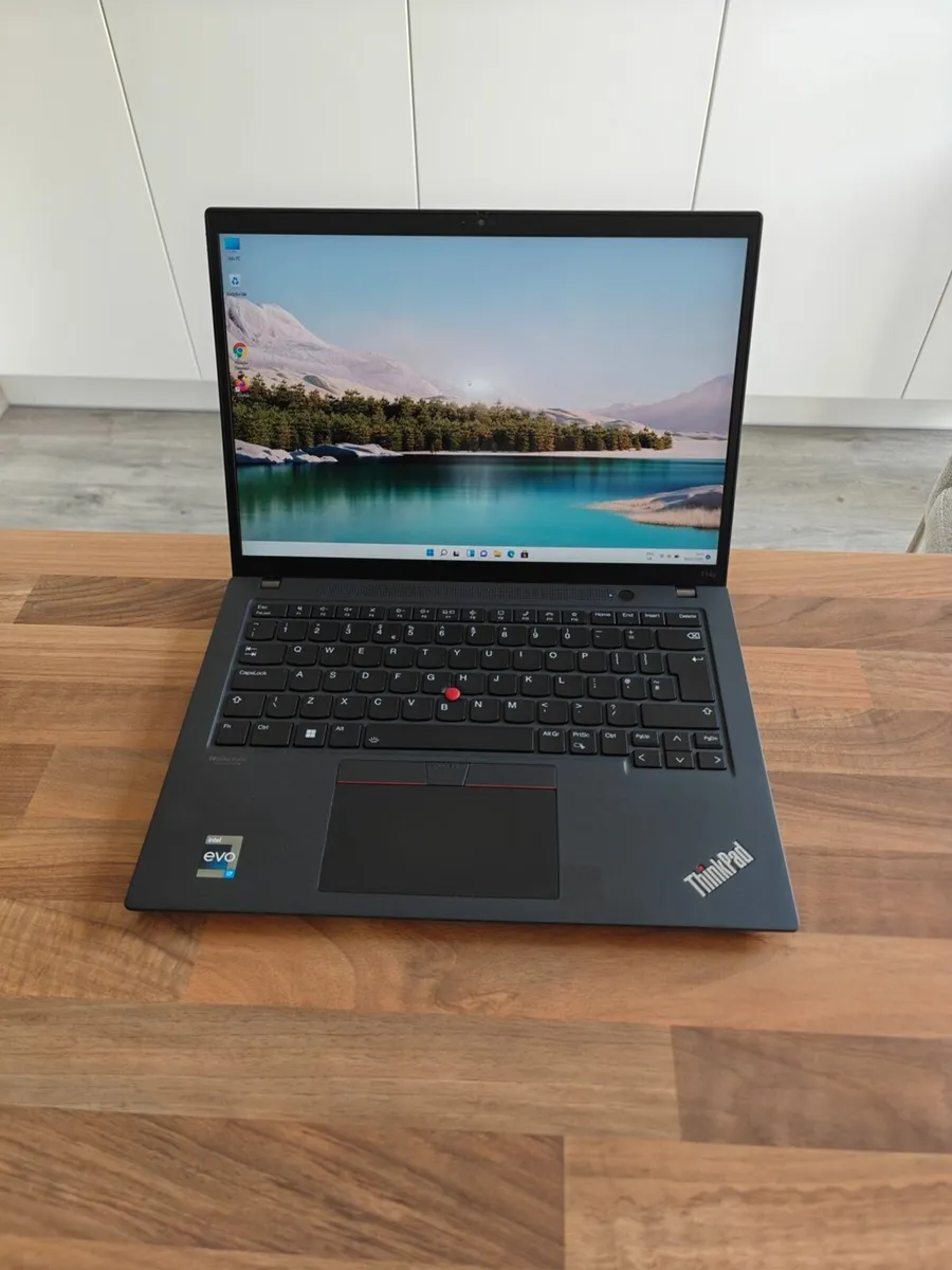 Lenovo ThinkPad T14s Laptop | 12th gen i7 | 16GB | - Image 1