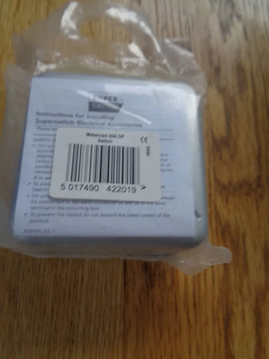 Double Pole Metal Clad Switch & Surface Box x 3 - Image 2