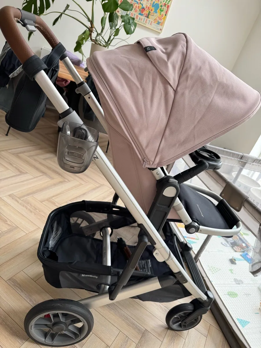 Uppababy Cruz V2 Buggy - Image 1