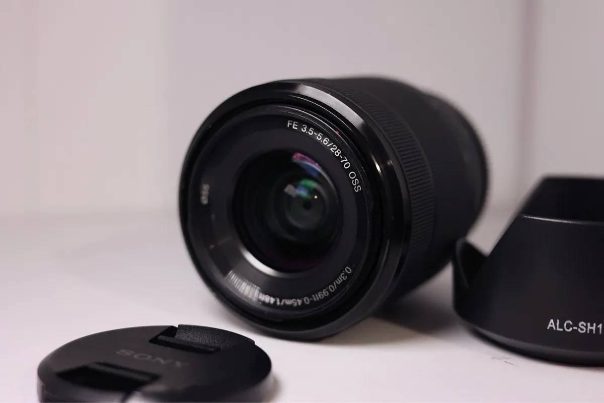 Sony FE 28-70mm f/3.5-5.6 OSS Lens – Sony E-Mount - Image 2