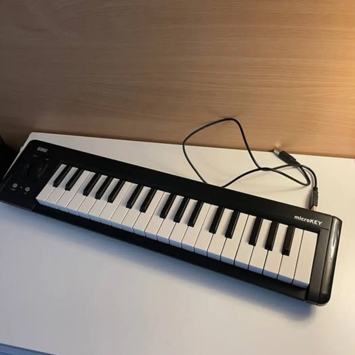 Korg microKEY2-37 MIDI keyboard