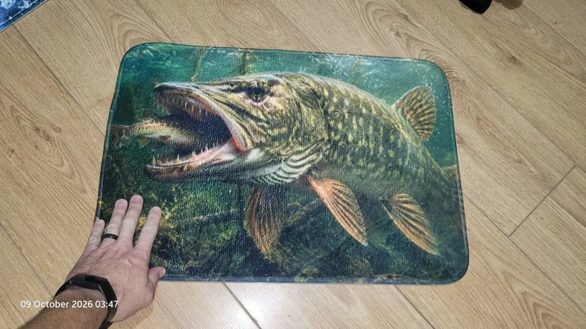 Predator 3D fishing mat - Image 1
