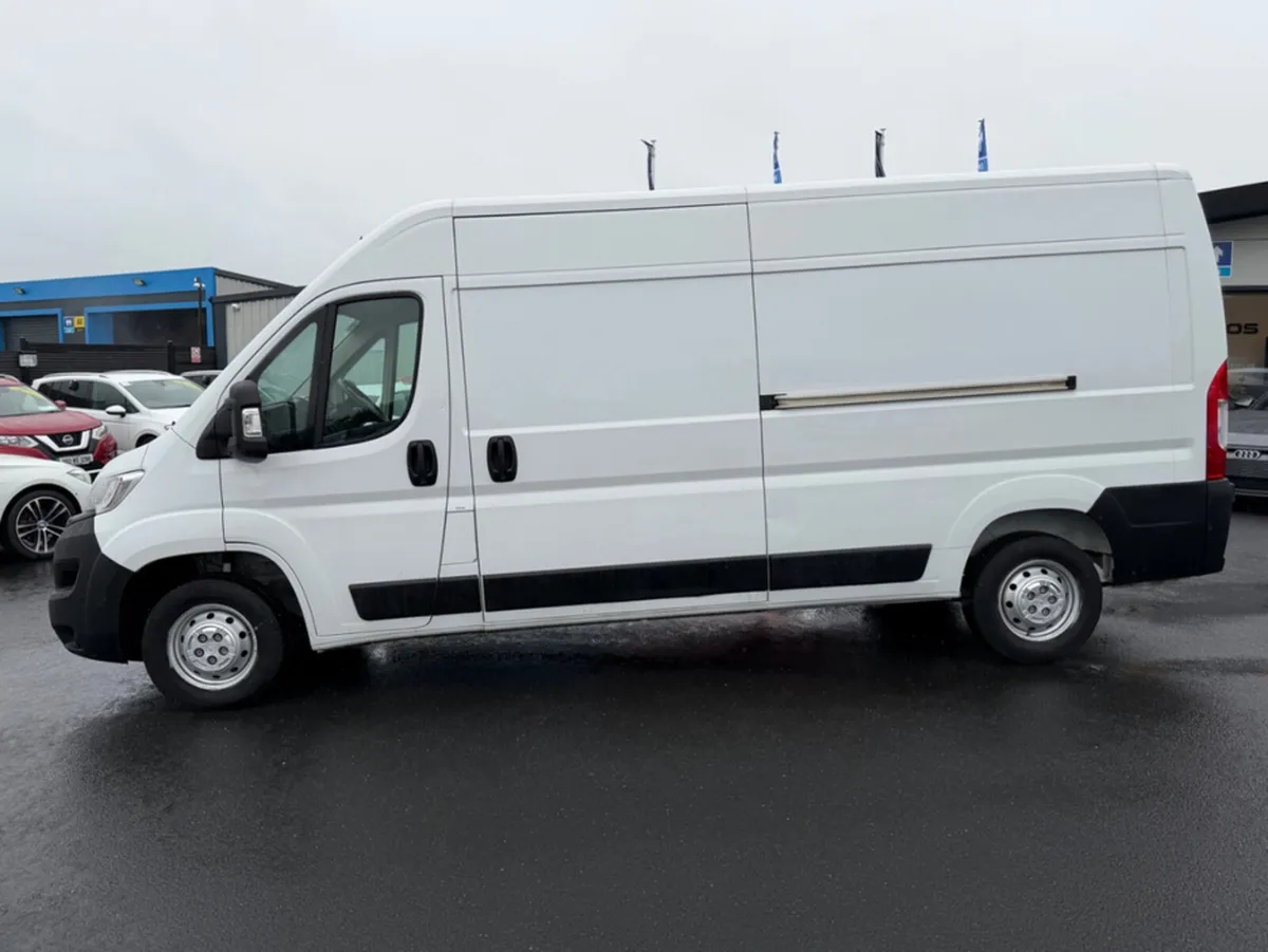 Opel Movano 3 SEATER - 2.2L DIESEL - MANUAL - 12M - Image 3