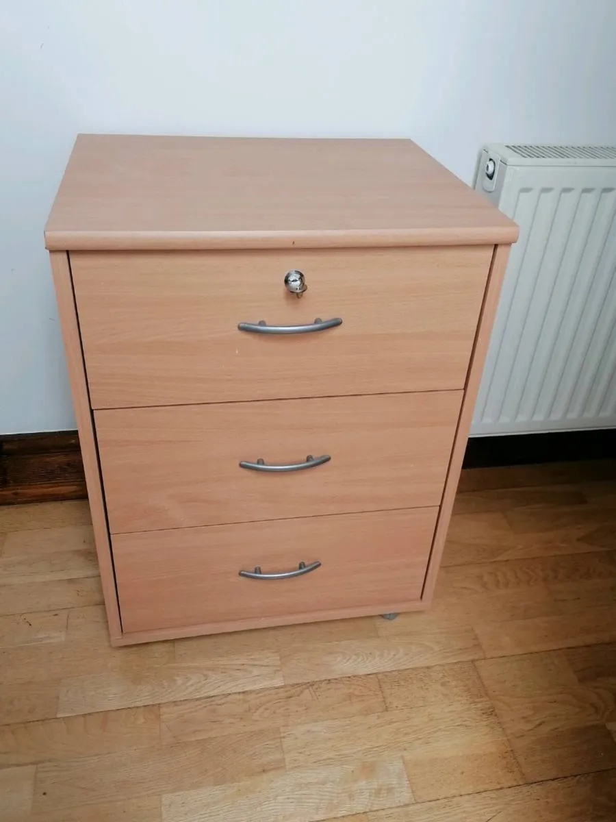 3-Drawer Cabinet - Image 1